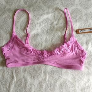 SKIMS Fits Everybody Lace Scoop Bralette